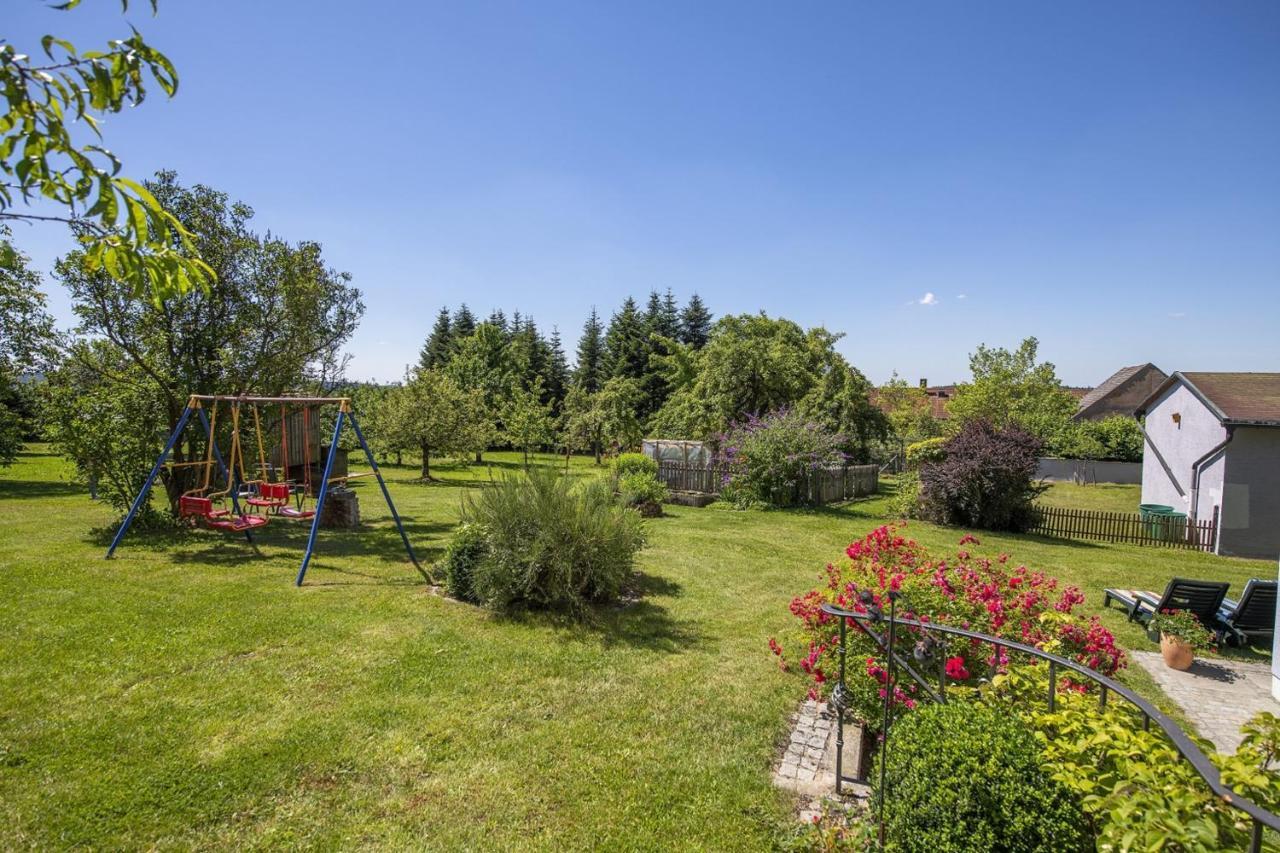 Pension Ferienwohnungen Frey Tännesberg Buitenkant foto